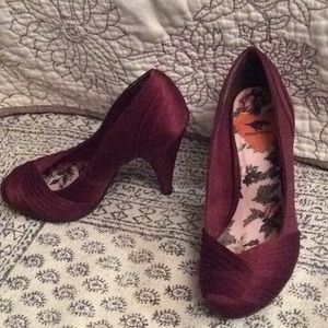 Wine high heel shoes